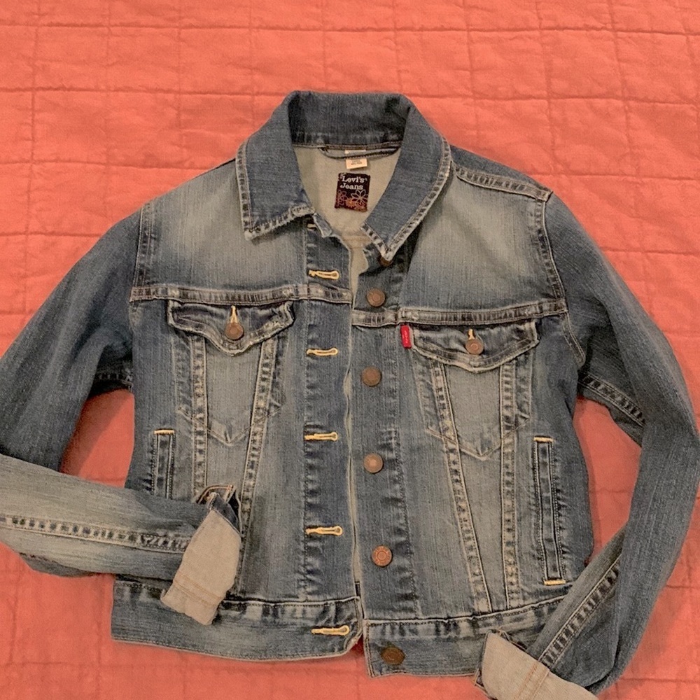 Levi’s Jean Jacket XS